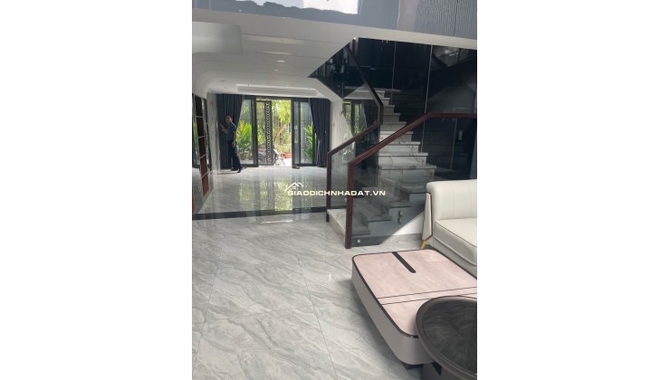 KH002* Mặt tiền kinh doanh đỉnh sát UBND An Phú Đông - Giá 6.x tỷ